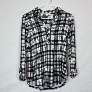 Westport 1962 black and white plaid long sleeve blouse Size XS